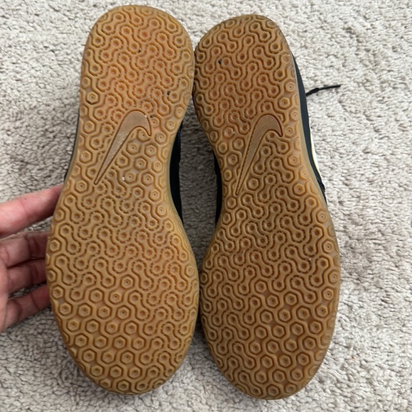 Nike Tiempo X - Picture 4 of 4